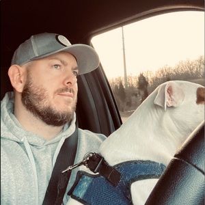 Meet your Posher, Eric